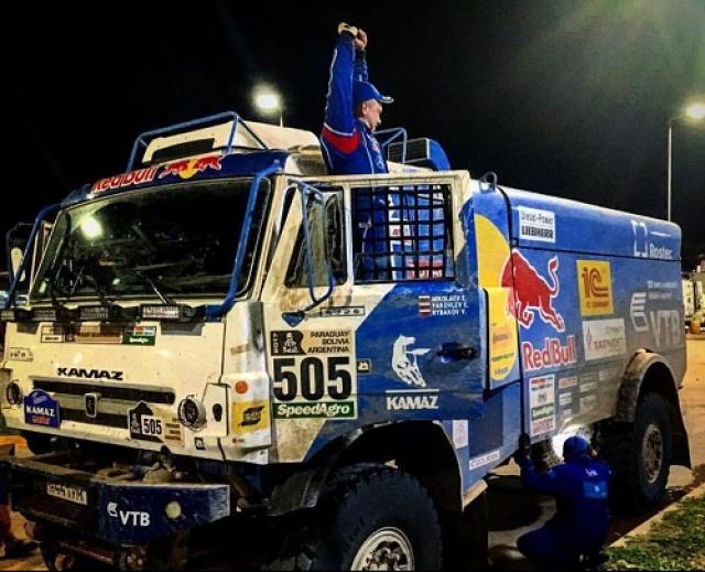 Экипаж Николаева выиграл третий этап ралли «Дакар»