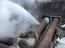 Трубу прорвало, продукты прокисли