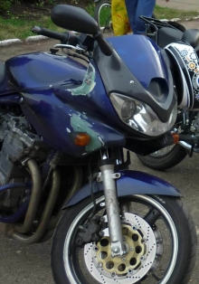 В Набережных Челнах скутерист сбил пенсионера и попытался скрыться