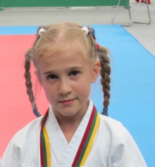 'Золото' Кубка мира по каратэ среди детей привезла из Италии челнинка Александра Кустовская