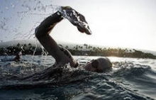 750 метров вплавь + 20 км велопробега + 5 км бегом 