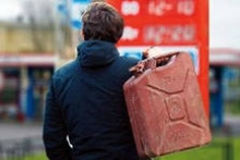 Насколько подорожает бензин?