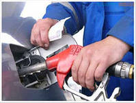 В Набережных Челнах экспедитор украл 909 литров бензина