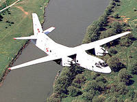 Над Набережными Челнами кружит самолет