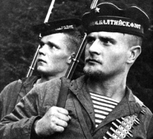 139 лет исполняется тельняшке