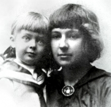 72 года назад в Елабуге покончила жизнь самоубийством поэтесса Марина Цветаева.