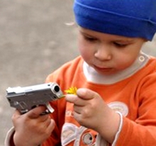 Сегодня Всемирный День отказа от военной игрушки.