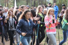 В Набережных Челнах прошел фестиваль скандинавской ходьбы