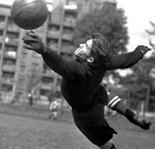 120 лет назад в России сыграли первый футбольный матч.