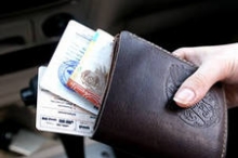 Грузовики массой более 12 тонн заплатят за проезд