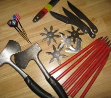 Алкоголь, деньги и оружие пытались провезти 15 человек через таможню