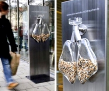 Необычные урны для окурков предложили мэру.