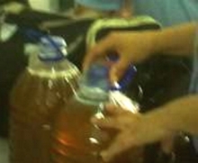 В аэропорту 'Бегишево' изъяли 9 кг мёда