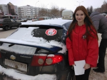 В Набережных Челнах раздают 'антикоррупционные' фонарики