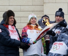 Челнинская спортсменка первой пронесла огонь Олимпиады