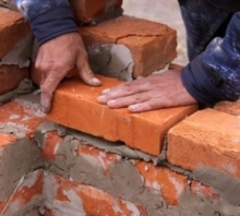 До 30 мая построят два детских сада