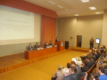 Совещание промышленников и предпринимателей в Челнах началось с выставок