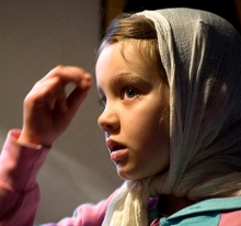 363 года назад православные стали креститься тремя перстами