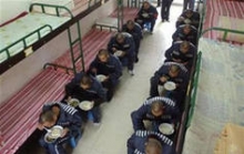 Сколько стоит еда 'в камере'