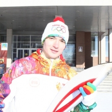 Челнинец Ренат Гарипов выкупил Олимпийский факел