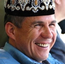 57 лет сегодня исполняется президенту Татарстана Рустаму Минниханову