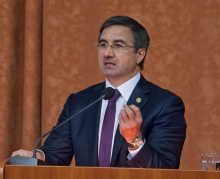 Василь Шайхразиев ведет 'мирные переговоры' о 'китайском рынке'