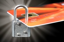 Банкиры Набережных Челнов о блокировке пластиковых карт