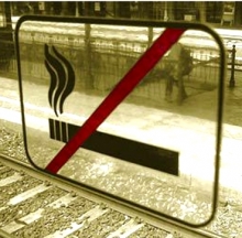 С 1 июня запрещено курение в ресторанах, гостиницах и поездах