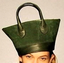 Челнинка заплатила 15 тысяч рублей за оскорбление полицейского