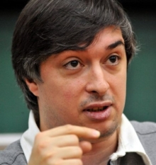 В Челны едет обладатель 'Хрустальной совы' Ровшан Аскеров