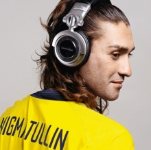 Экс-голкипер ФК 'КАМАЗ' Руслан Нигматуллин записал трек