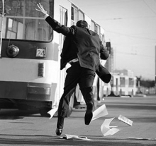 Челнинцы опаздывают на работу. 74 года назад их за это посадили бы в тюрьму