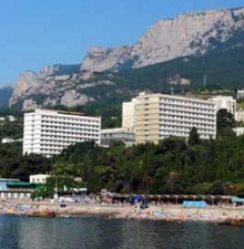 КАМАЗ отправляет в Крым 50 лучших своих работников