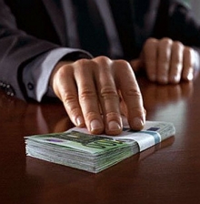 Успешные выпускники спонсируют свои школы