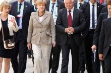 Семь президентов и Ангела Меркель