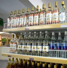 С сегодняшнего дня в Набережных Челнах подорожала водка