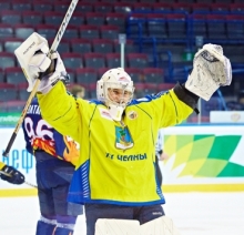 10 лет назад в Набережных Челнах был образован хоккейный клуб 'Челны'