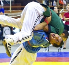 Борцы из Набережных Челнов завоевали серебро чемпионата Татарстана