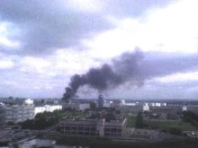 В Набережных Челнах горит склад на оптовом рынке 'Караван'