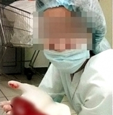 Казанская студентка выложила в сеть фото травм выбросившейся из окна девушки