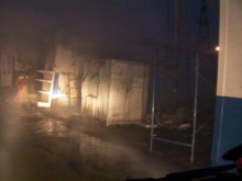 Сегодня рано утром загорелся склад в поселке Сидоровка