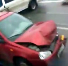 'Паровозик' на одном из перекрестков Набережных Челнов