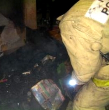 В Набережных Челнах сгорел вагон-бытовка