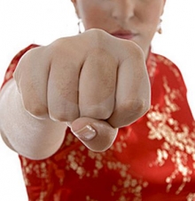 В Набережных Челнах 30-летняя девушка ограбила 77-летнего пенсионера