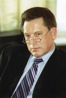 21 год назад в Набережных Челнах создали банк, которым теперь управляет Рафгат Алтынбаев