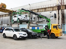 КАМАЗ-эвакуатор может эвакуировать машину с третьего парковочного ряда