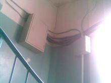 В Набережных Челнах операторы кабельного телевидения воруют электроэнергию у жильцов домов