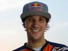 Мотогонщик Сэм Сандерленд советует ориентироваться на пилотов  команды «КАМАЗ-мастер»