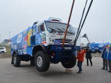 Девять автомобилей команды «КАМАЗ-мастер» отправились в Южную Америку из порта Гавр