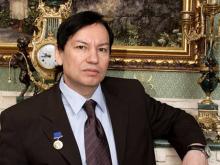 Бывший челнинец Айдар Ахатов судится за 'золотой парашют', равный 50 окладам